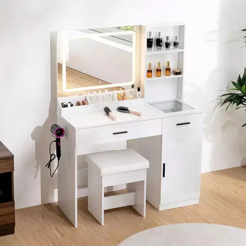 Coiffeuse avec station de charge et étagères de rangement, blanche, un meuble