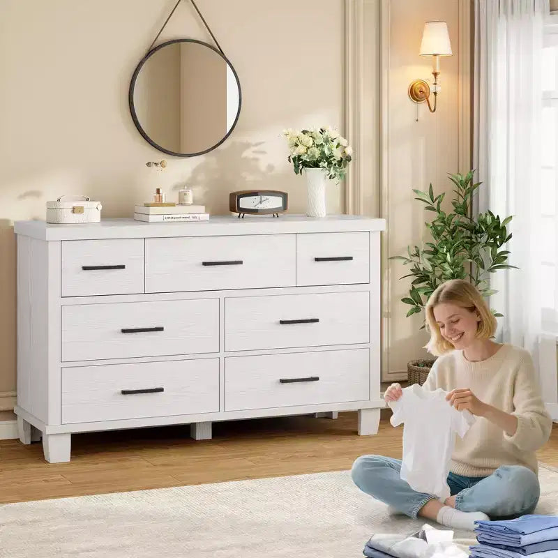Commode moderne à 7 tiroirs, en bois avec poignées en métal, grande capacité de rangement, idéale pour la chambre, le salon, le couloir, la chambre de bébé